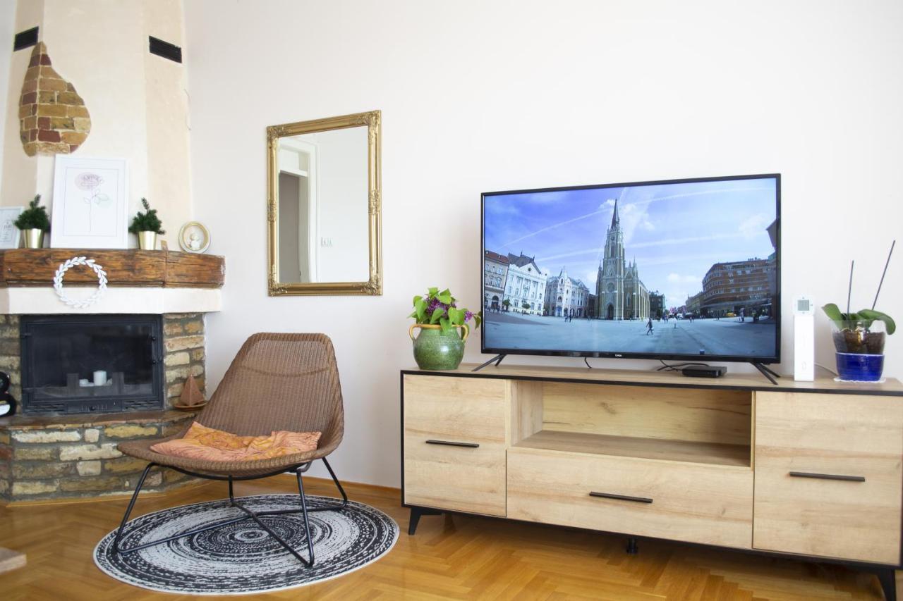 Appartamento Nicola's Novi Sad Esterno foto