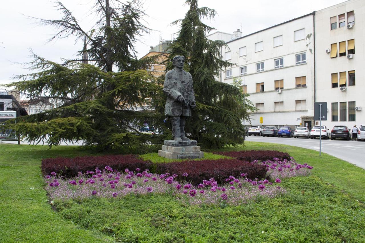 Appartamento Nicola's Novi Sad Esterno foto