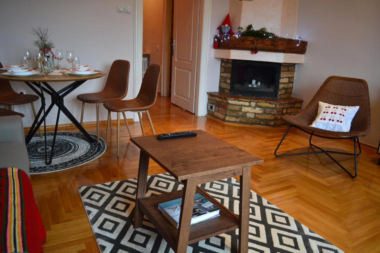 Appartamento Nicola's Novi Sad Esterno foto